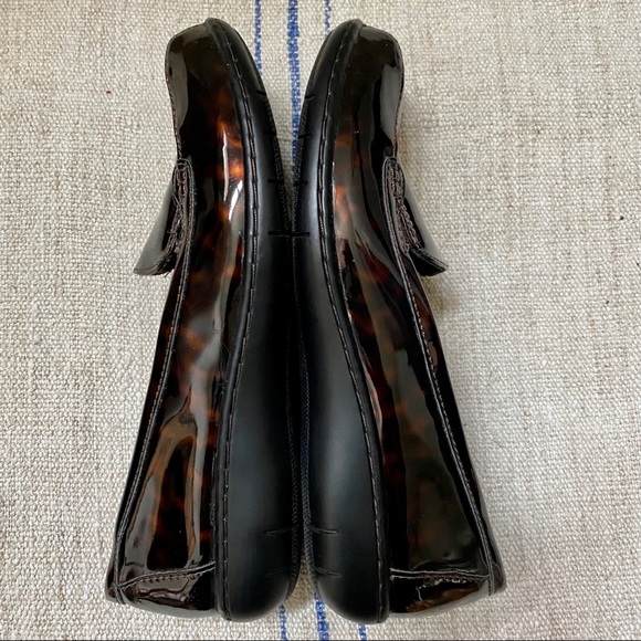 CLARKS Tortoise Loafers - Picture 4 of 7